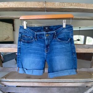 Gap Jean Short
